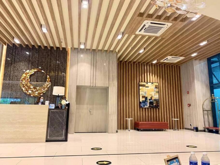 Luxestaysmnl Coastal Chic Netflx 380Mbps Pool Bgc مانيلا المظهر الخارجي الصورة