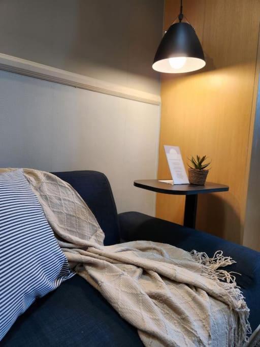 Luxestaysmnl Coastal Chic Netflx 380Mbps Pool Bgc مانيلا المظهر الخارجي الصورة