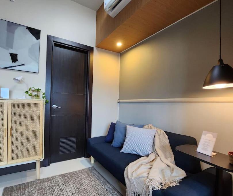 Luxestaysmnl Coastal Chic Netflx 380Mbps Pool Bgc مانيلا المظهر الخارجي الصورة