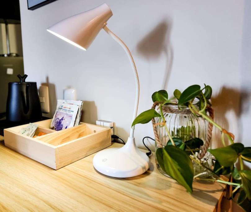 Luxestaysmnl Coastal Chic Netflx 380Mbps Pool Bgc مانيلا المظهر الخارجي الصورة